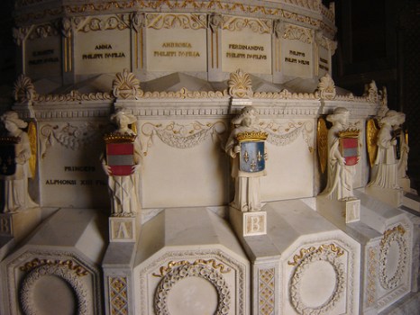 Panteón de infantes